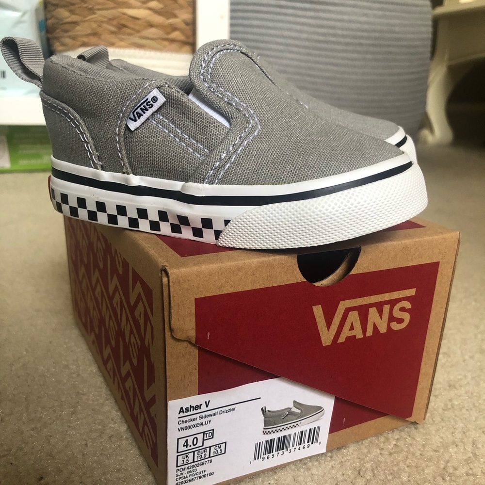 New vans slip on shoes for infants